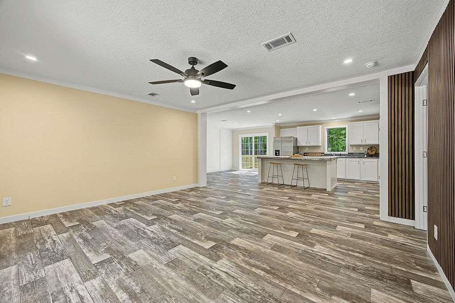 Spacious, unfurnished interior of a new home in , Eatonton (Image 14).