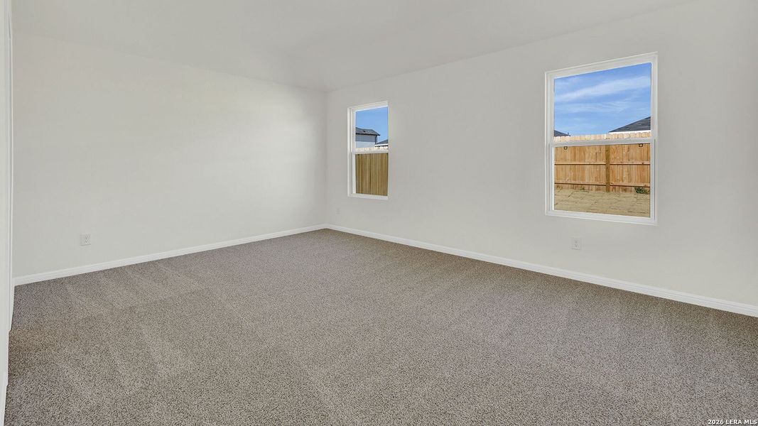 Spacious, unfurnished interior of a new home in Paramount, Kyle (Image 16).