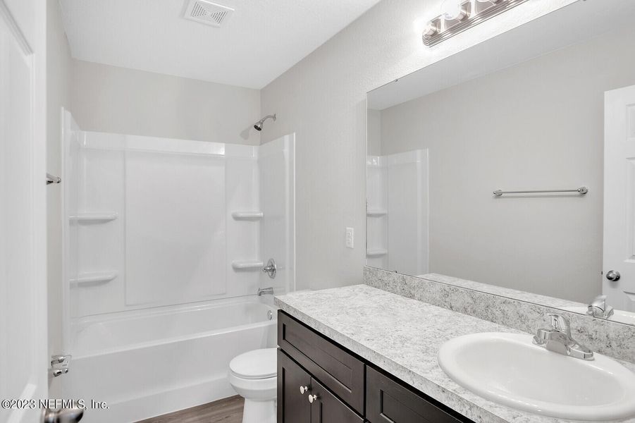 Image 16 of a home in .