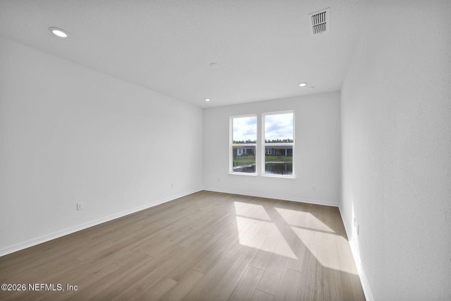 Spacious, unfurnished interior of a new home in Summer Bay at Grand Oaks, St. Augustine (Image 28).