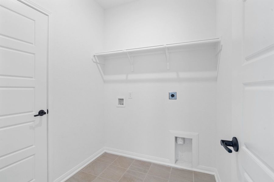 Spacious, unfurnished interior of a new home in Saddlebrook Preserve, Beasley (Image 20). Spacious, unfurnished interior of a new home in Saddlebrook Preserve, Beasley (Image 20).