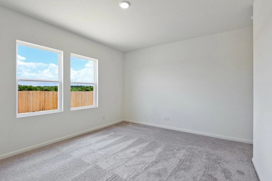 Representative unfurnished interior of a home built from the Proxy by Starlight Homes in Sutton Farms, San Antonio (Image 17).