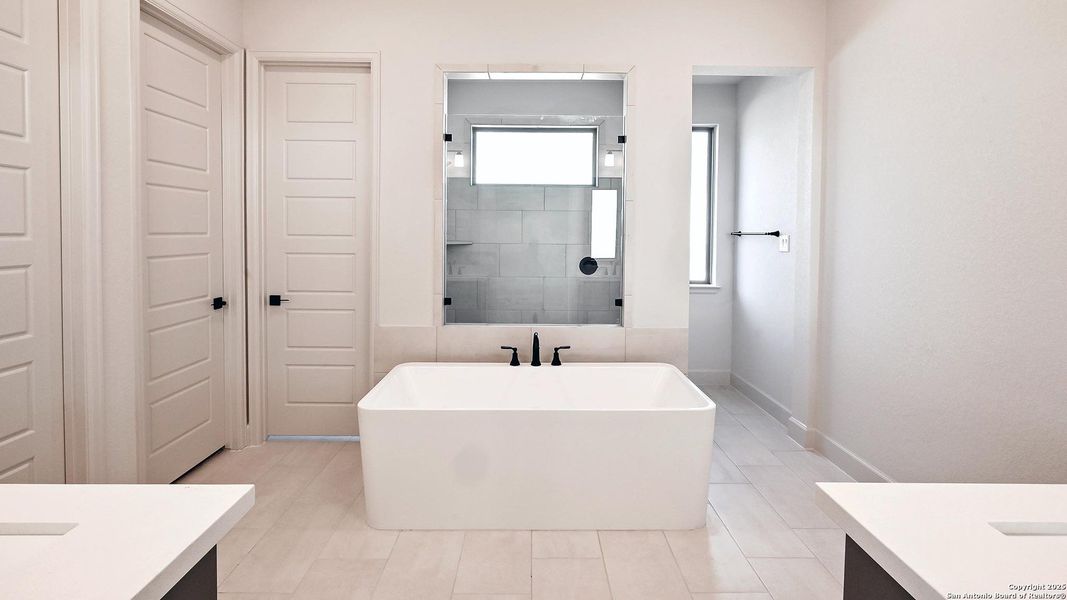 Furnished interior view inside a new home in Mayfair 50', New Braunfels (Image 7). Furnished interior view inside a new home in Mayfair 50', New Braunfels (Image 7).