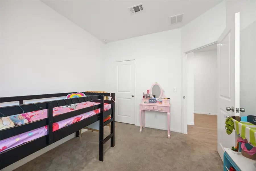 Furnished interior view inside a new home in , Alvin (Image 15).