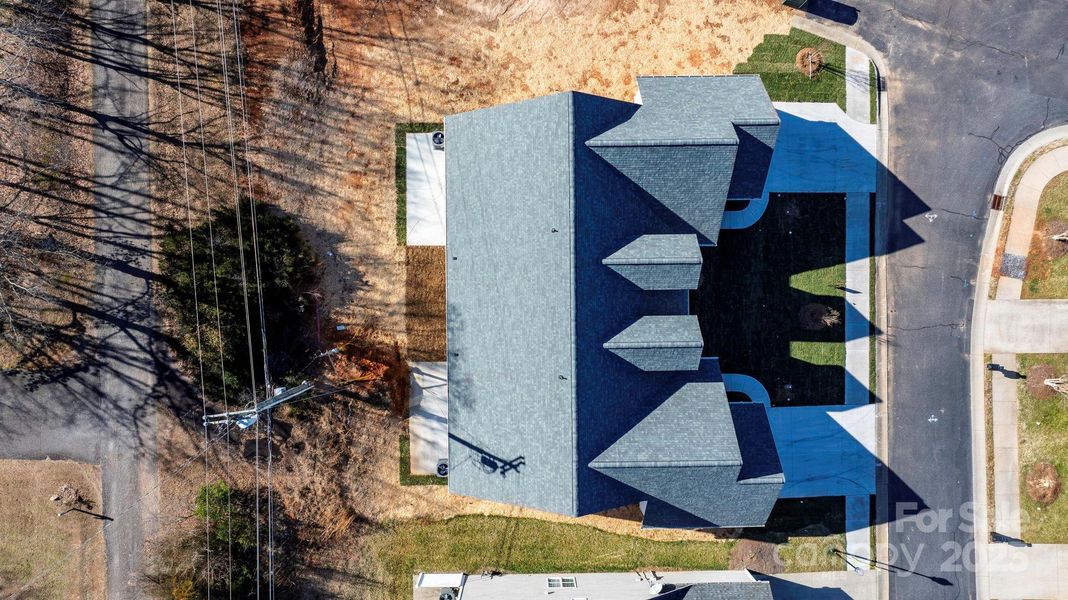 Front exterior of a new home in , Hickory, NC, highlighting curb appeal (Image 18). Front exterior of a new home in , Hickory, NC, highlighting curb appeal (Image 18).