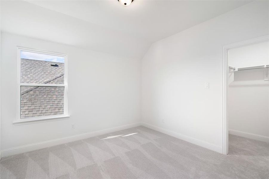 Spacious, unfurnished interior of a new home in Wildflower Ranch, Fort Worth (Image 18). Spacious, unfurnished interior of a new home in Wildflower Ranch, Fort Worth (Image 18).