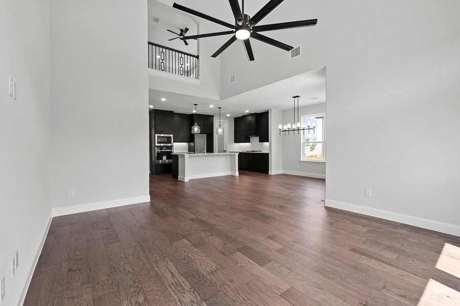 Representative unfurnished interior of a home built from the Bradley by Landon Homes in Lexington Frisco, Frisco (Image 25).