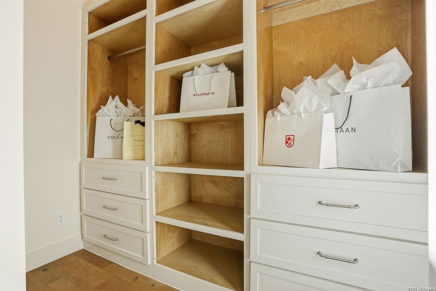 Furnished interior view inside a new home in , Terrell Hills (Image 10).