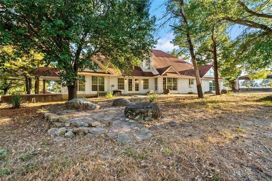 Image 28 of a home in .