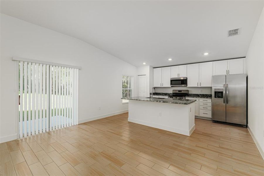 Furnished interior view inside a new home in , Winter Haven (Image 4).