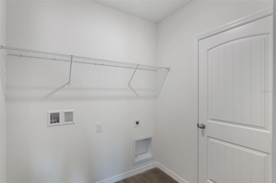 Spacious, unfurnished interior of a new home in Waterleigh, Winter Garden (Image 22).