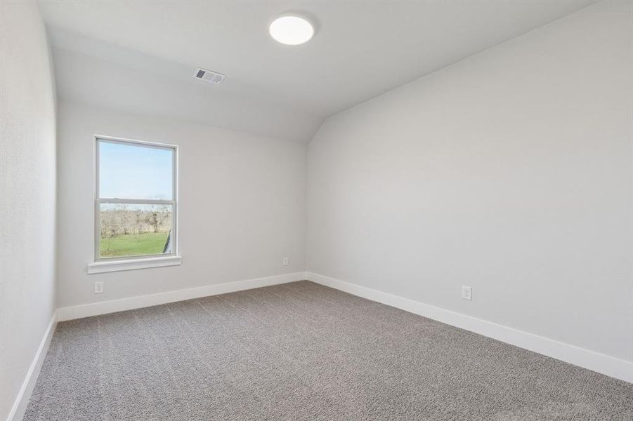 Spacious, unfurnished interior of a new home in Ellis Ranch Estates, Waxahachie (Image 31). Spacious, unfurnished interior of a new home in Ellis Ranch Estates, Waxahachie (Image 31).