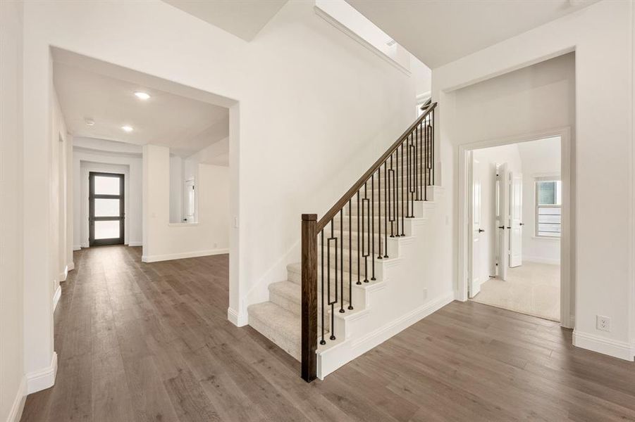 Spacious, unfurnished interior of a new home in Union Park Classic 55, Little Elm (Image 34).