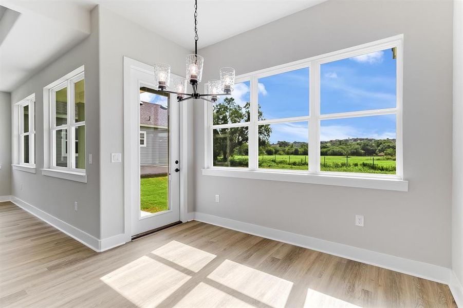 Spacious, unfurnished interior of a new home in , Marble Falls (Image 14).