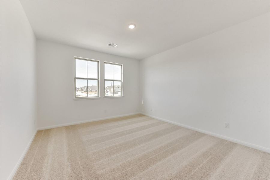 Spacious, unfurnished interior of a new home in Colony at Pinehurst, Pinehurst (Image 35). Spacious, unfurnished interior of a new home in Colony at Pinehurst, Pinehurst (Image 35).