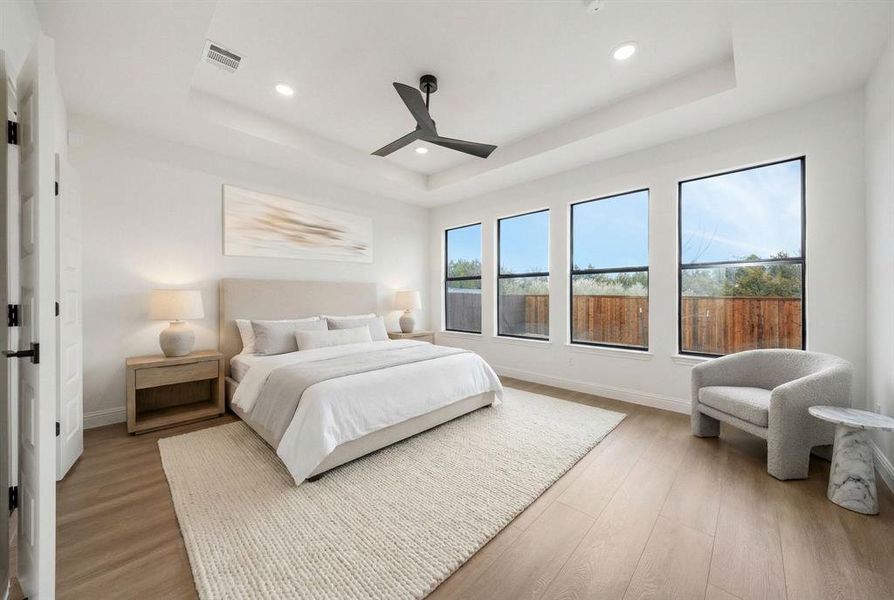 Furnished interior view inside a new home in , Glenn Heights (Image 9).