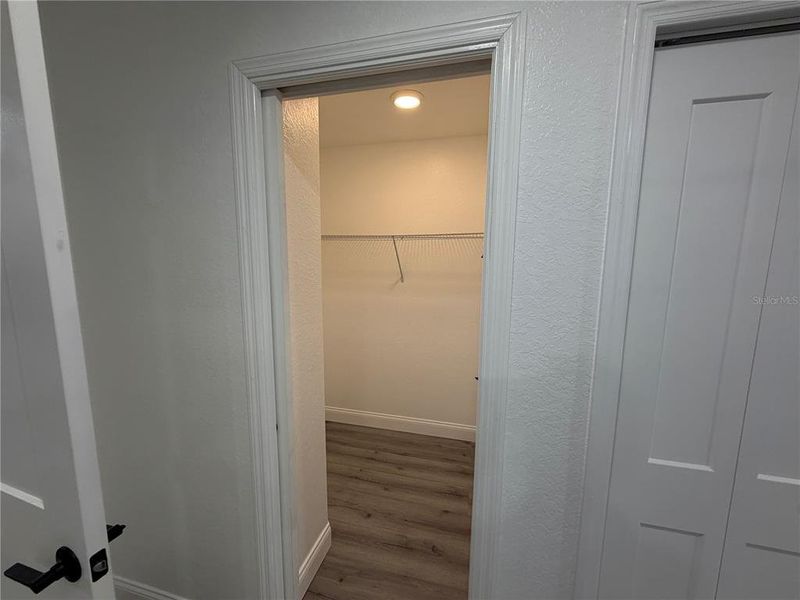 Spacious, unfurnished interior of a new home in , Sanford (Image 18).