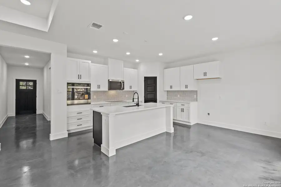 Furnished interior view inside a new home in , Spring Branch (Image 4). Furnished interior view inside a new home in , Spring Branch (Image 4).