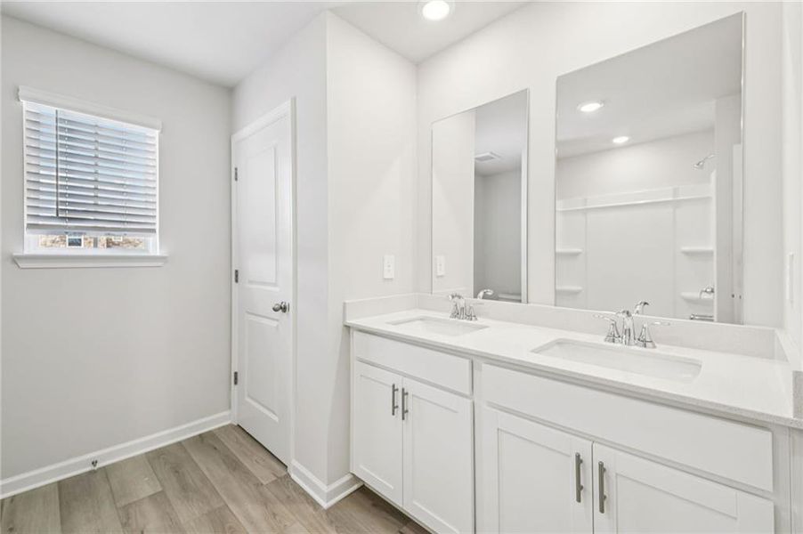 Furnished interior view inside a new home in Creekside at Oxford Park, Fairburn (Image 20).