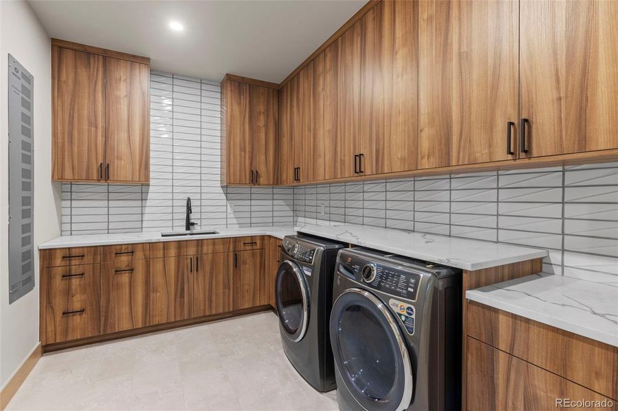 Furnished interior view inside a new home in , Breckenridge (Image 17).
