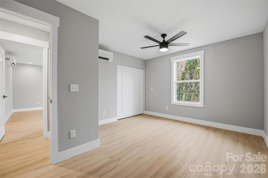 Spacious, unfurnished interior of a new home in , Hendersonville (Image 21). Spacious, unfurnished interior of a new home in , Hendersonville (Image 21).