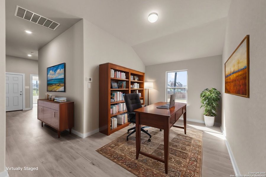 Furnished interior view inside a new home in Agave, San Antonio (Image 10).