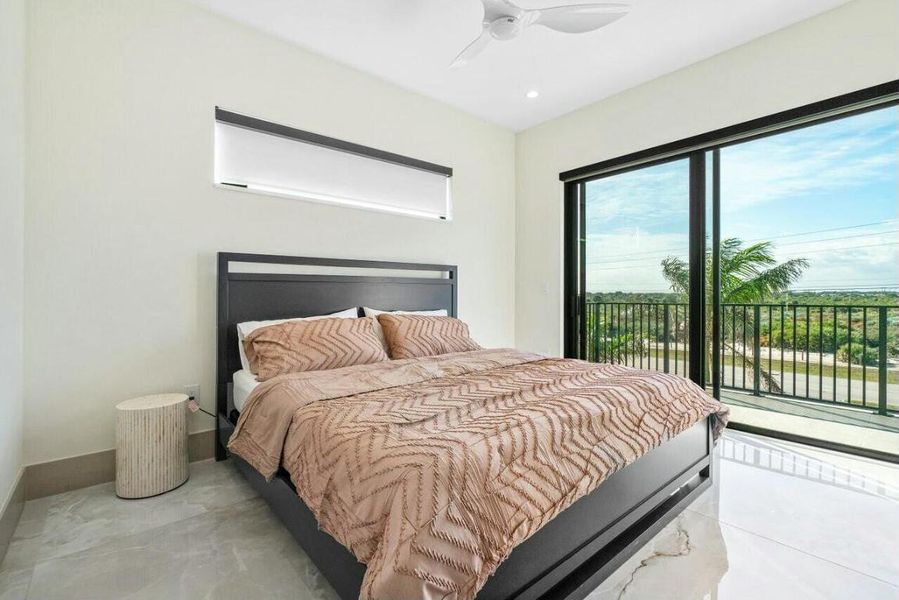 MODEL HOME FURNISHED KING MODEL HOME FURNISHED KING