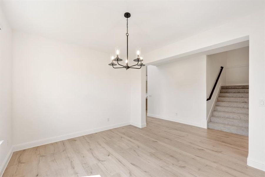 Spacious, unfurnished interior of a new home in Terracina, Rockwall (Image 37). Spacious, unfurnished interior of a new home in Terracina, Rockwall (Image 37).