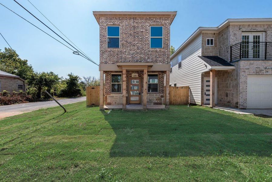 Front exterior of a new home in , Dallas, TX, highlighting curb appeal (Image 2). Front exterior of a new home in , Dallas, TX, highlighting curb appeal (Image 2).