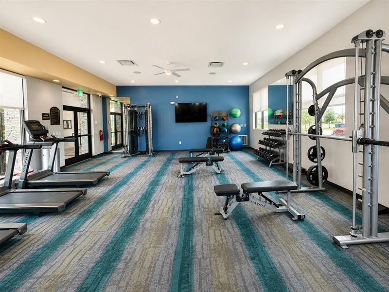 Community amenities in , Groveland (Image 33).
