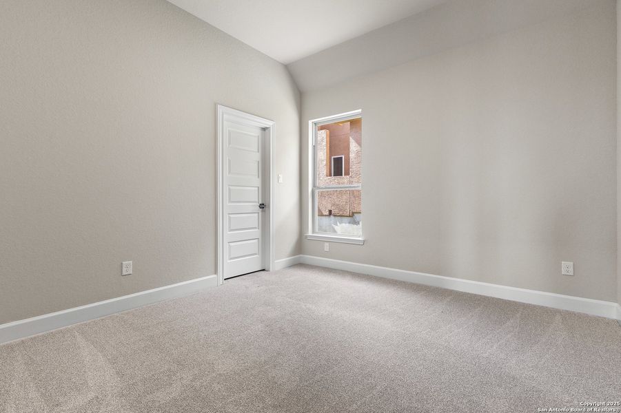 Spacious, unfurnished interior of a new home in The Enclave at Potranco Oaks, Castroville (Image 28).
