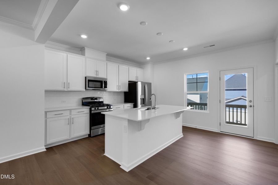 SUN_Stoneriver_Pic_Bradley_Kitchen_4of7 SUN_Stoneriver_Pic_Bradley_Kitchen_4of7