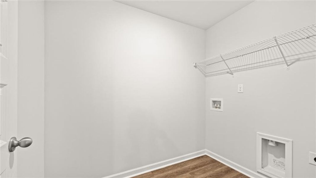 Spacious, unfurnished interior of a new home in Oakchase at Hampton, Hampton (Image 26).