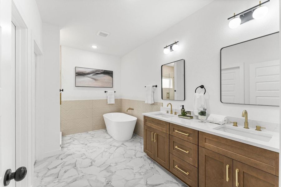 Furnished interior view inside a new home in , Houston (Image 13).