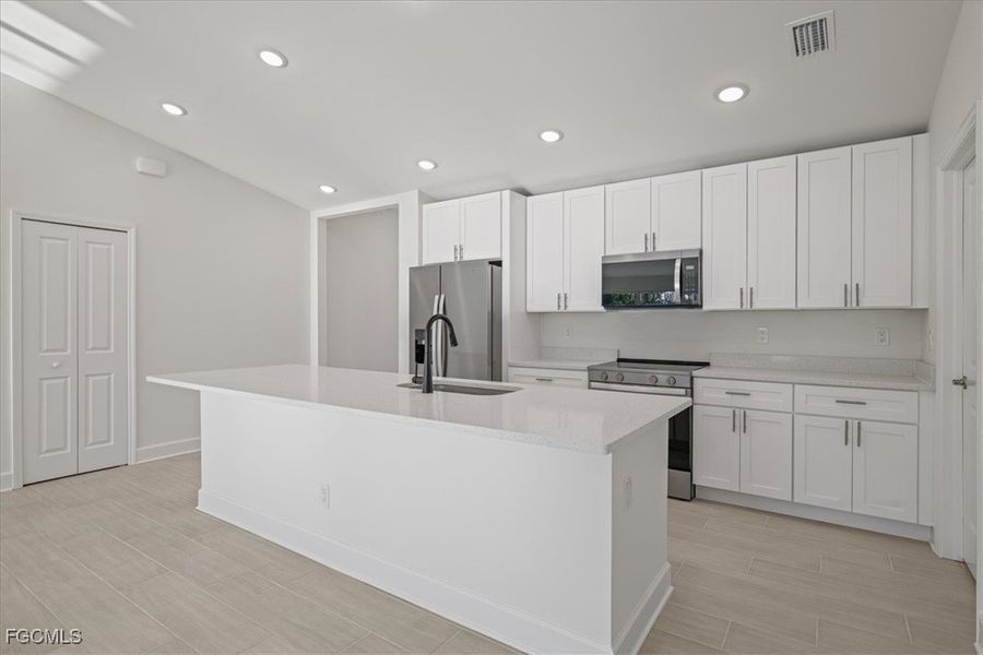 Furnished interior view inside a new home in Cape Coral, Cape Coral (Image 8).
