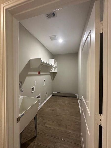 Image 42 of a home in . Image 42 of a home in .