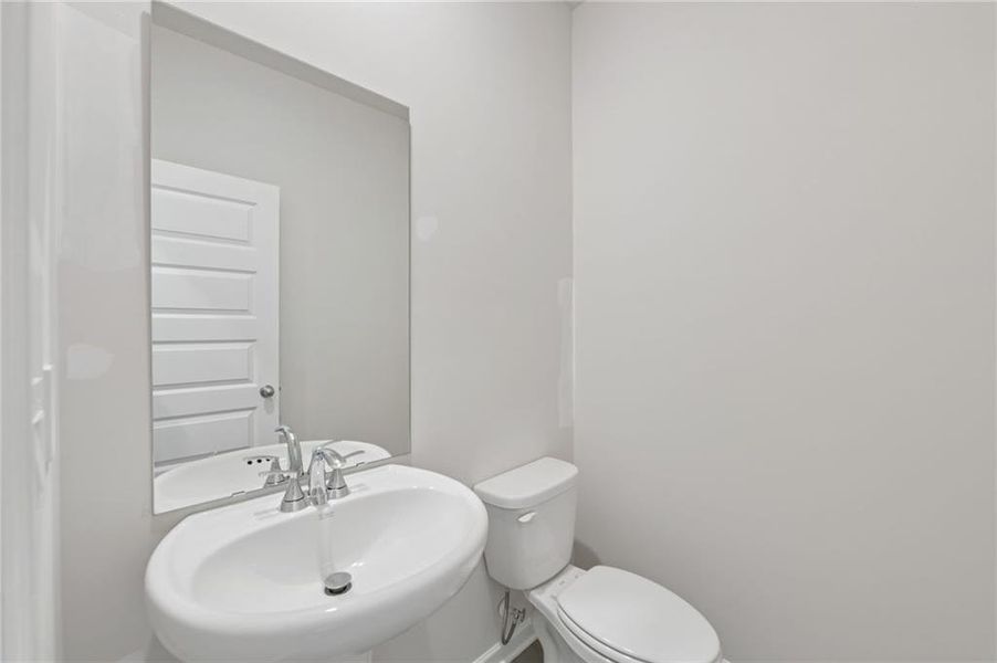 Close-up of interior finishes inside a home in Martin Springs - Estate Series, Lawrenceville (Image 17).