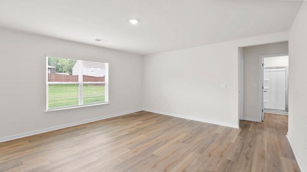 Spacious, unfurnished interior of a new home in Bentley Park, Greenwood (Image 21). Spacious, unfurnished interior of a new home in Bentley Park, Greenwood (Image 21).