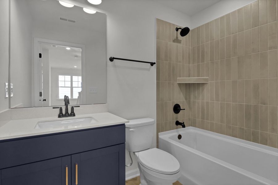 Image 25 of a home in Grand Park.