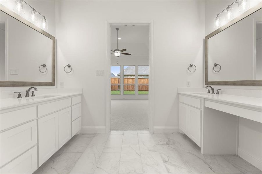 Furnished interior view inside a new home in Gideon Grove, Phase 2, Rockwall (Image 12). Furnished interior view inside a new home in Gideon Grove, Phase 2, Rockwall (Image 12).