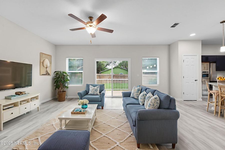 Furnished interior view inside a new home in , Jacksonville (Image 10).