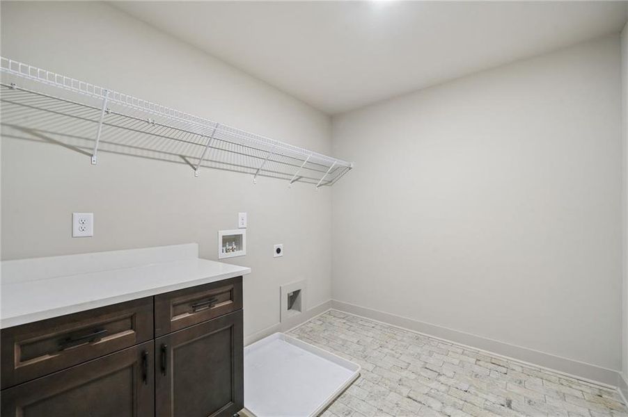 Spacious, unfurnished interior of a new home in Steeplechase, Hoschton (Image 39).