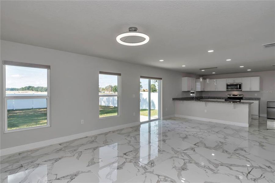 Spacious, unfurnished interior of a new home in Diamond Ridge, Belleview (Image 34).