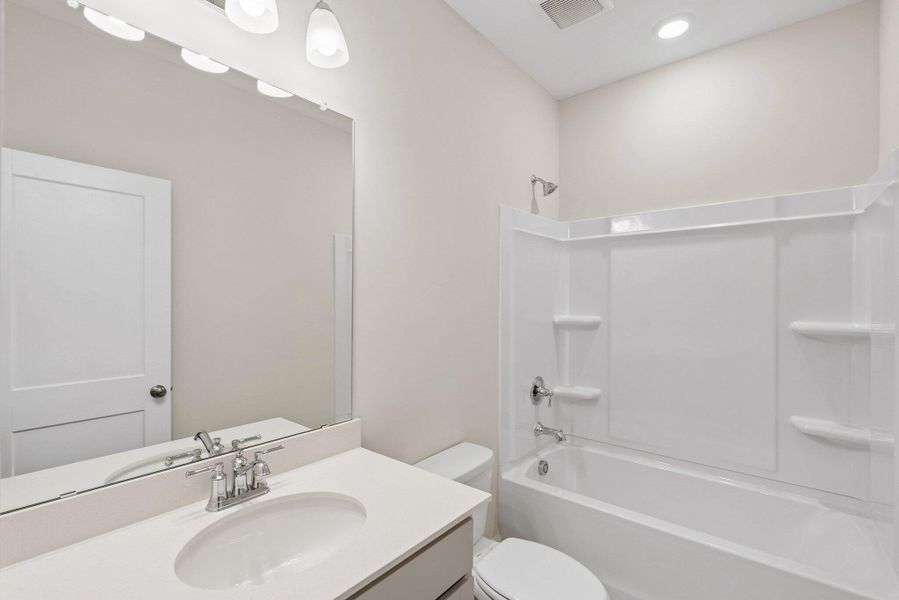 Furnished interior view inside a new home in Crosscreek Walk – Overlook, Charleston (Image 10). Furnished interior view inside a new home in Crosscreek Walk – Overlook, Charleston (Image 10).