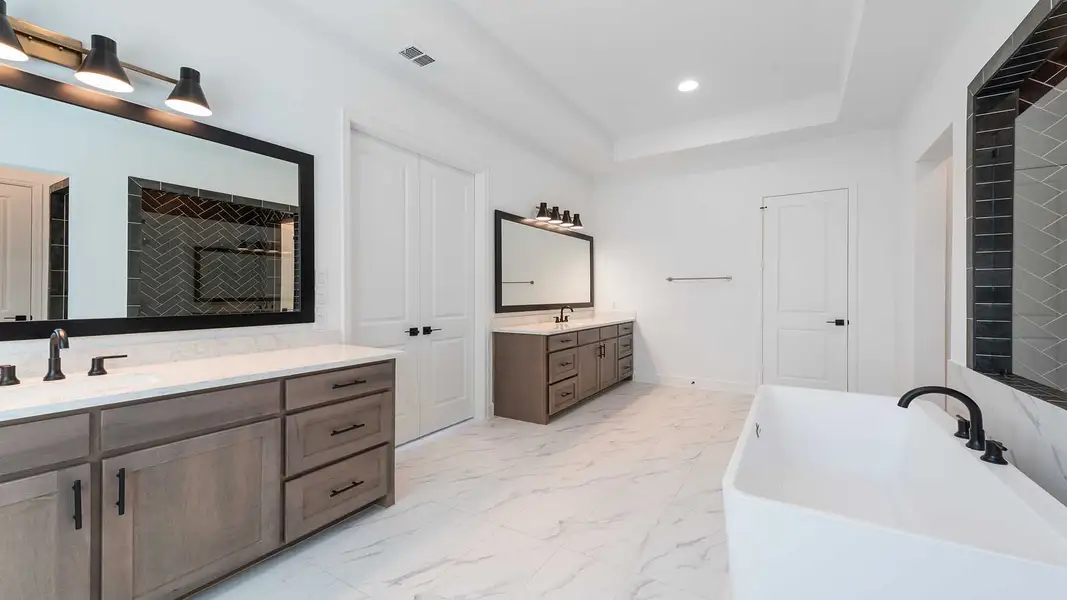 Representative furnished interior of a home built from the 4411W by Perry Homes in Enchanted Creek, Allen (Image 14).