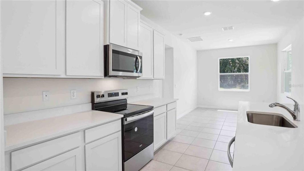 Furnished interior view inside a new home in Waterford, Brooksville (Image 15).