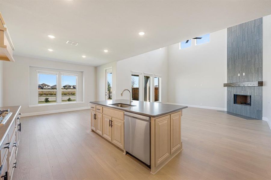 Furnished interior view inside a new home in Timberbrook 3B-4A, Justin (Image 9). Furnished interior view inside a new home in Timberbrook 3B-4A, Justin (Image 9).