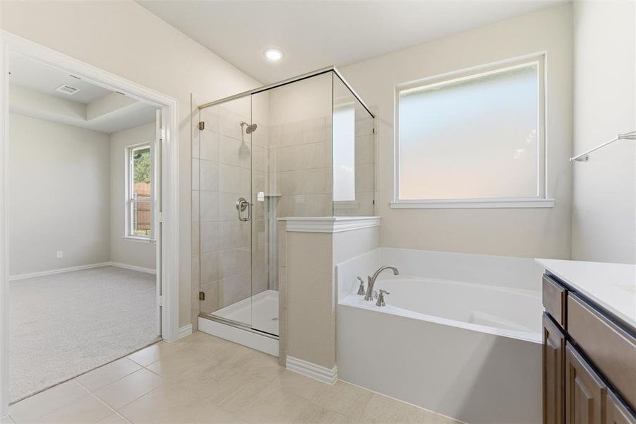 Furnished interior view inside a new home in Waterford Park, Weatherford (Image 15). Furnished interior view inside a new home in Waterford Park, Weatherford (Image 15).