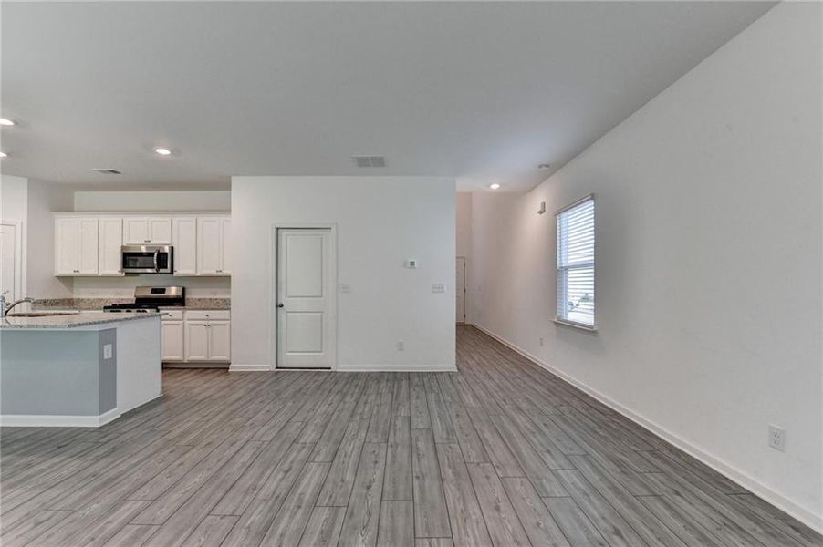 Image 49 of a home in .