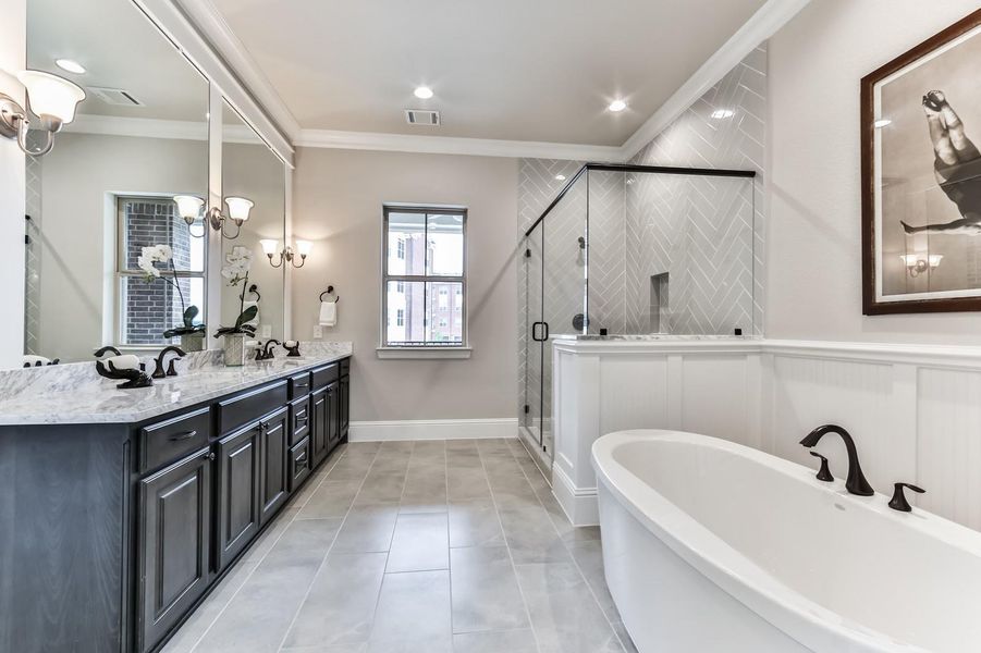 Furnished interior view inside a new home in , Sugar Land (Image 8).